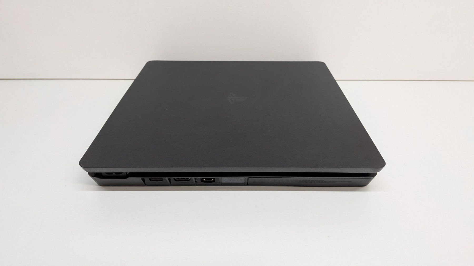 Sony Console: Sony PlayStation 4 Slim Konsole – Usato da Menziken venduto da mame18 3