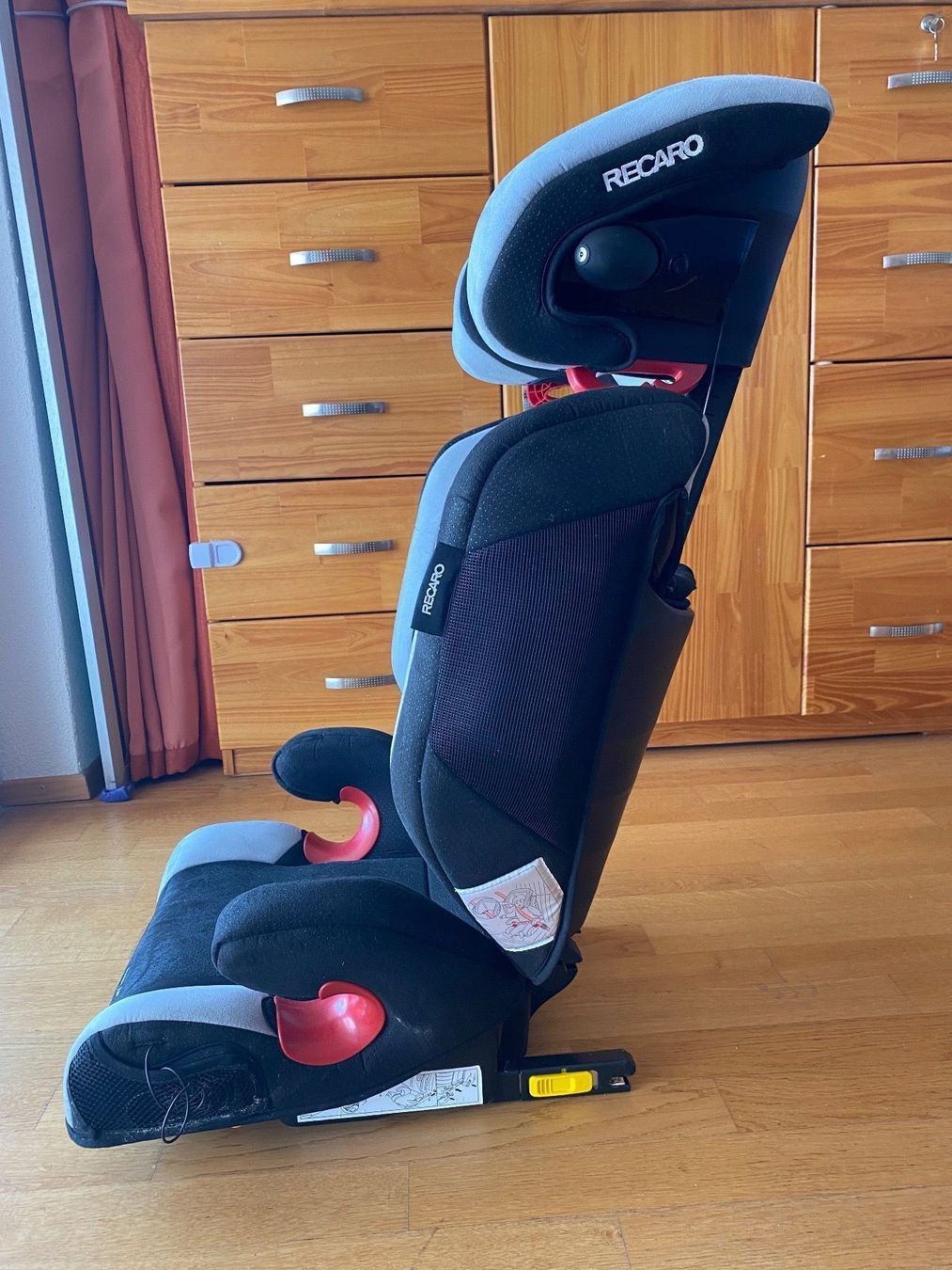 Recaro Auto-Kindersitze: Autositz Monza Nova IS Graphite 15-36kg – Gebraucht aus Duebendorf von Alexandertreyer 3