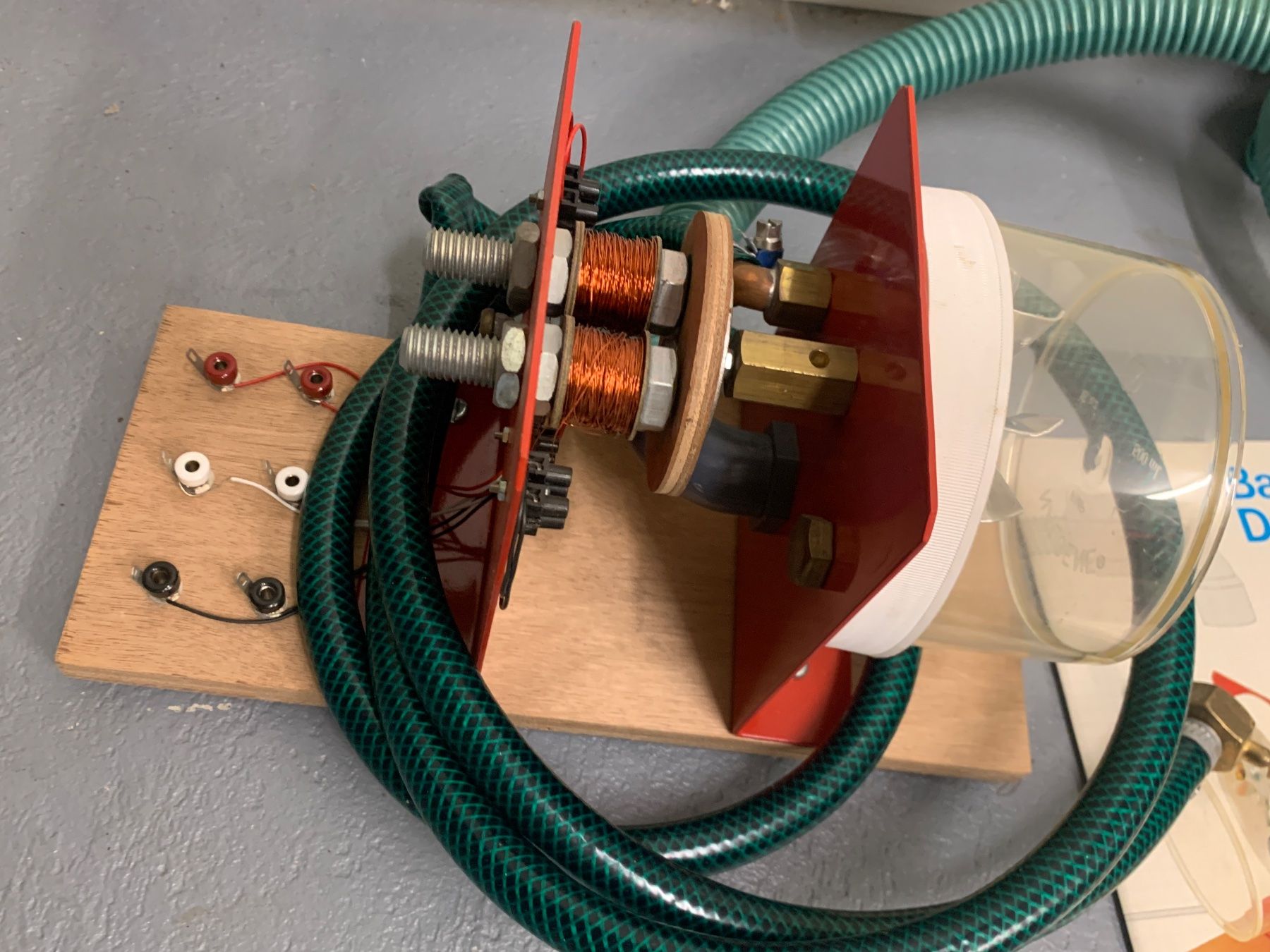 Kit di costruzioni: Generator Bastelsatz Drehstrom Modell mit Anleitung – Usato da Wildegg venduto da Elefant42 4
