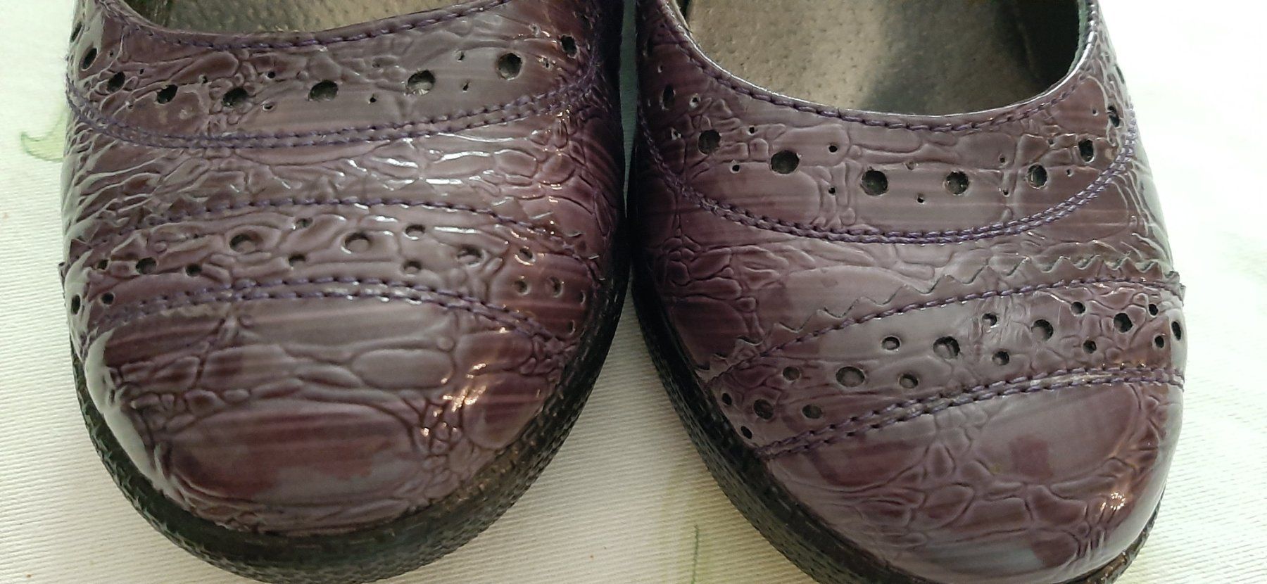 Scarpe da donna: Décolleté viola n.35 con zeppa – Nuovo (secondo la descrizione) da Zürich venduto da Irene000 3