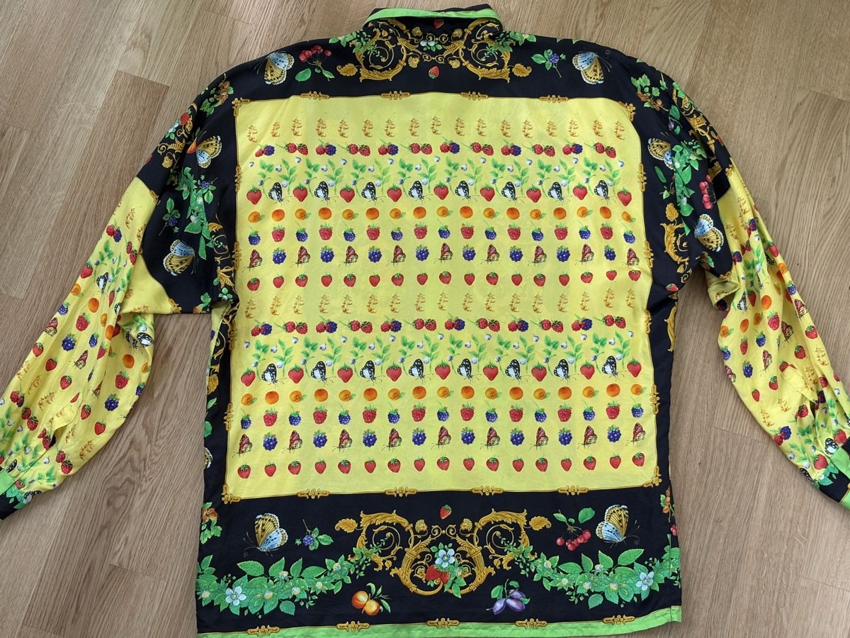 Versace Hemden: Gianni Versace Seidenhemd, Gr. L Original – Gebraucht aus Zürich von Auschra1 3