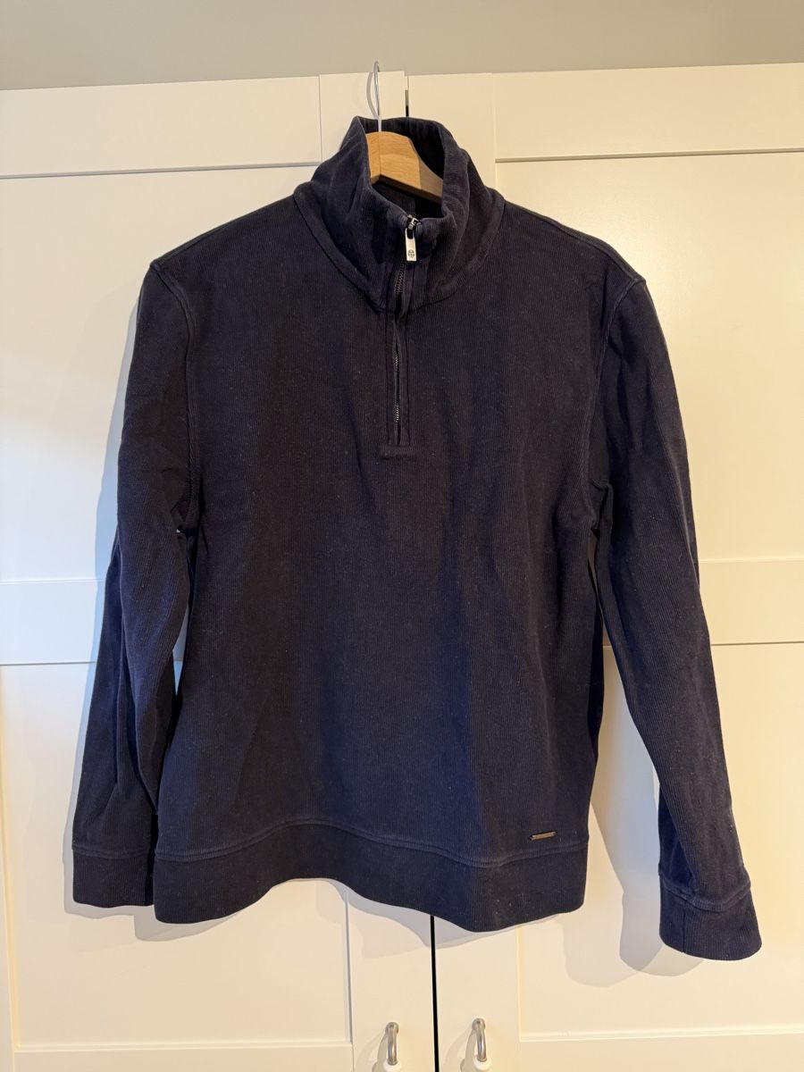 Massimo Dutti Pullover & Sweatshirts: Massimo Dutti Pullover – Gebraucht aus Rotkreuz von noah_02