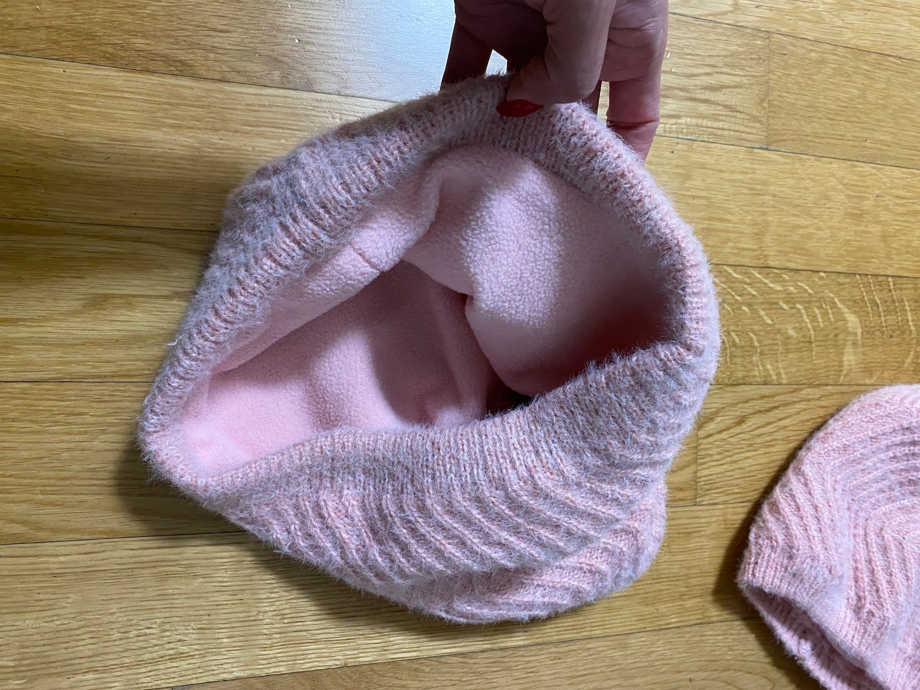 Sonstige Mädchenkleider: Schal & Kappe – Gebraucht aus Winterthur von Baby117 1