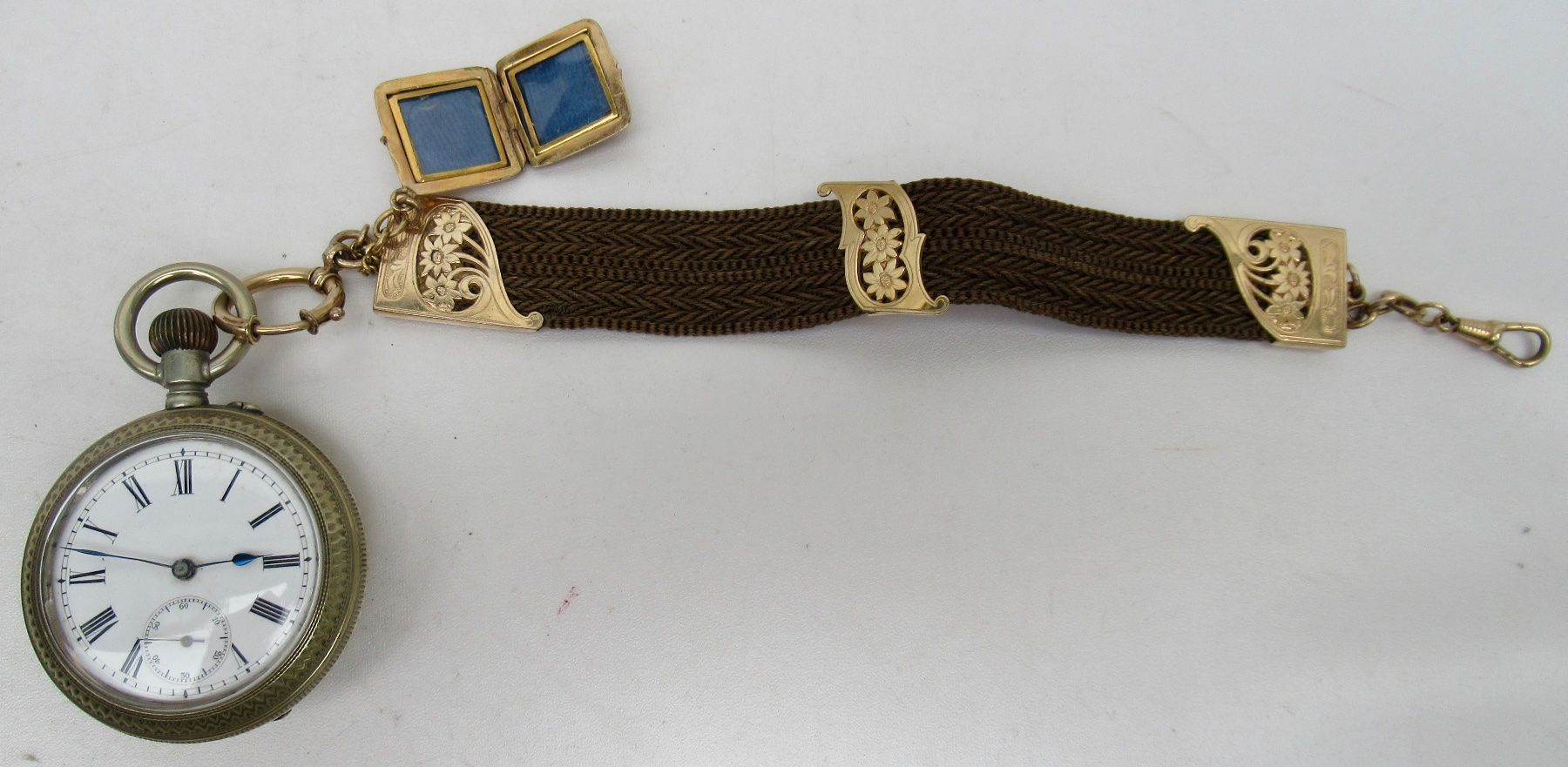 Orologi: Taschenuhr mit Kompass und Uhrenkette – Usato da Bern venduto da Colligentes