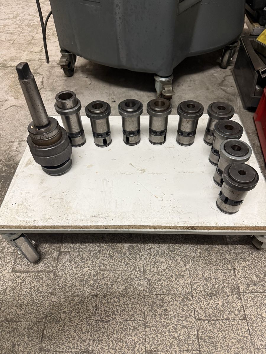 Tous les outils: Schnellbohrfutter MK4 mit Einsteckhülsen – D'occasion à Sirnach par S54Power