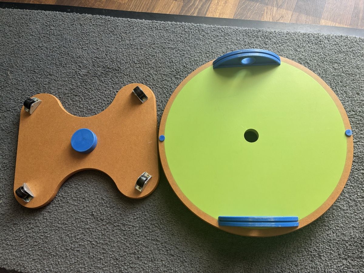 Vélos d'appartement: MFT Balance Board mit Rollen neuwertig – D'occasion à Tagelswangen par sarahski 2