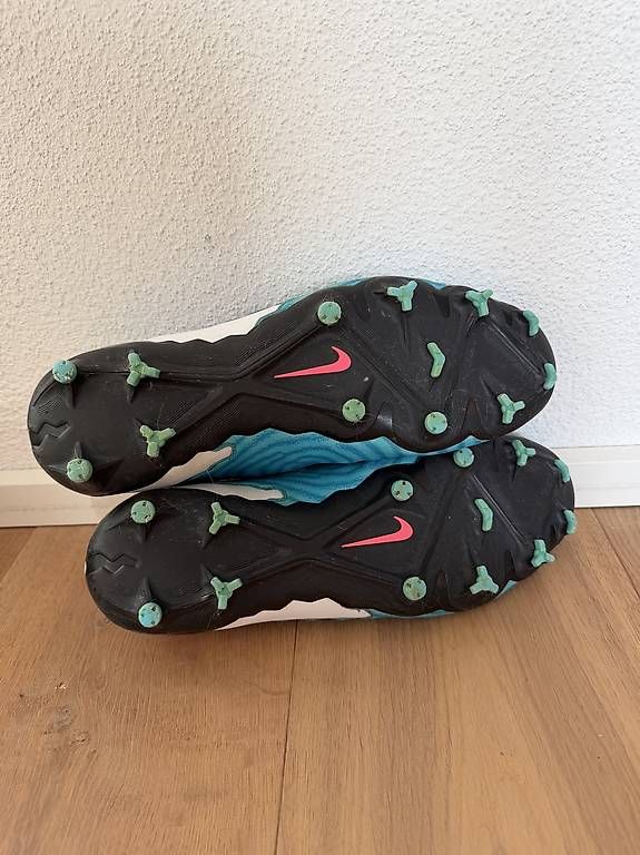 Scarpe da uomo: Nike Phantom Fussballschuhe – Usato da Neftenbach venduto da Fashion_7 3