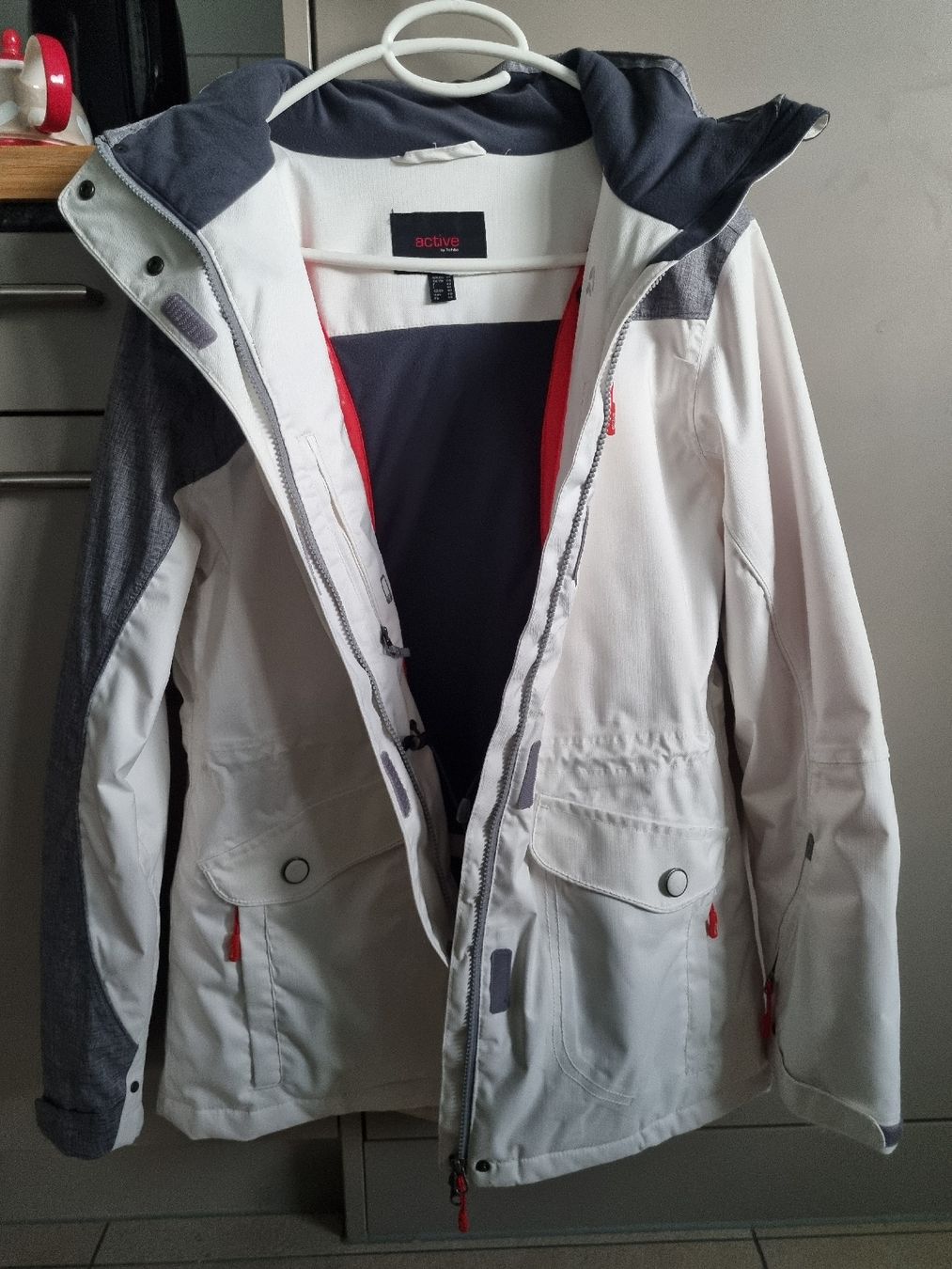 Giacche: Schicke Winterjacke Gr. 40 – Usato da Pfaffnau venduto da Liz6264 4
