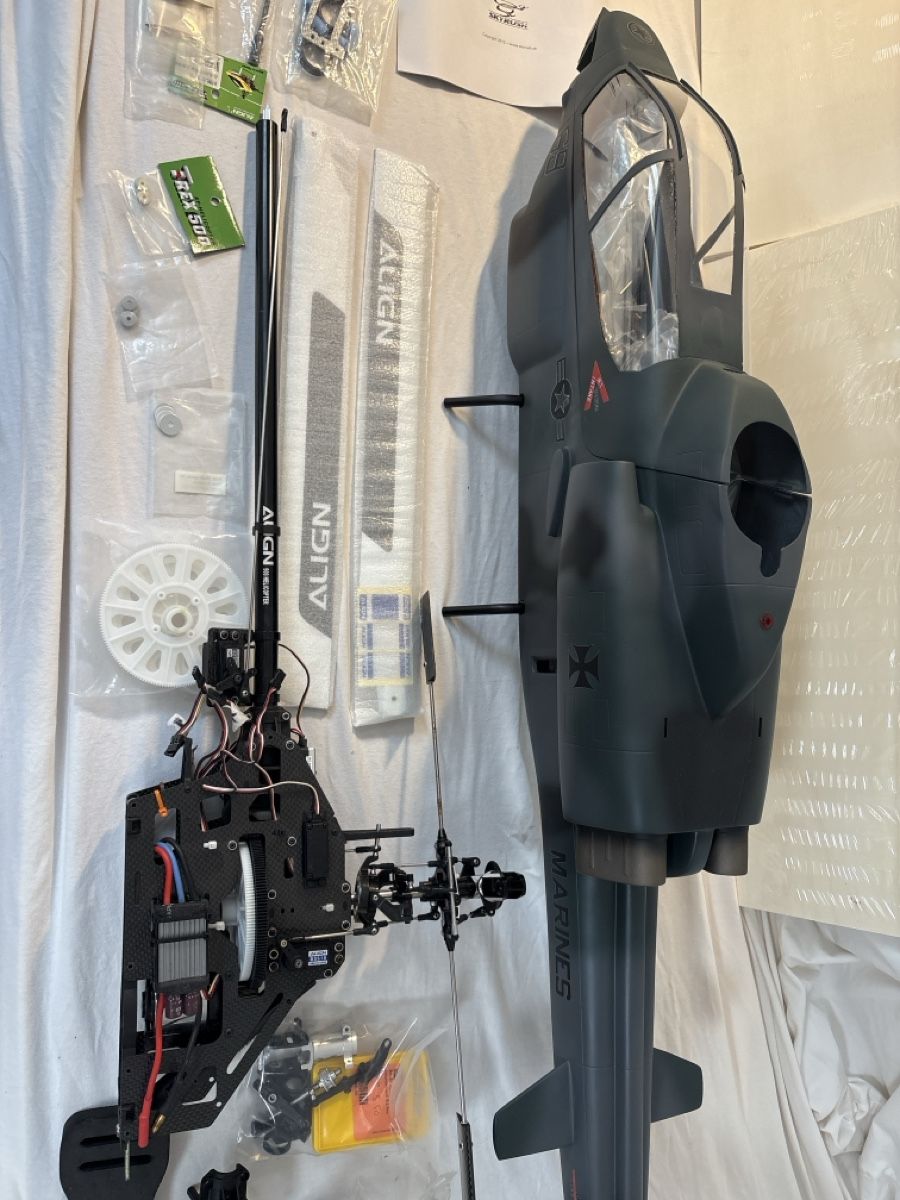 Align RC Modellbau: Scale fuselage AH1 avec mécanique Trex500  – Neu (gemäss Beschreibung) aus St-George von Naught 4