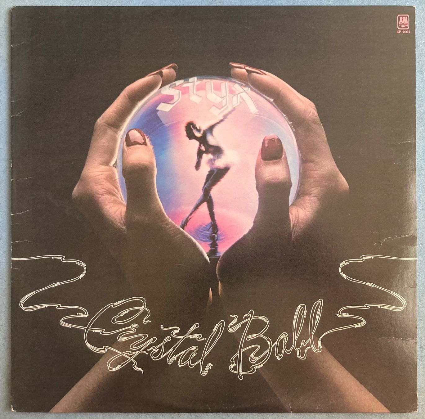 Dischi in vinile: STYX - CRYSTAL BALL – Usato da Poliez-Pittet venduto da Newtown-Records