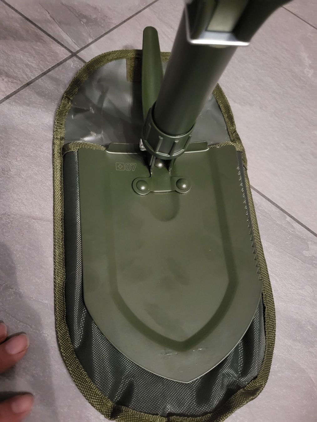 Schweizer Armee Alle Werkzeuge: Original Klappspaten 07 Swiss Army – Neu und originalverpackt aus Tenero von Poker80 2