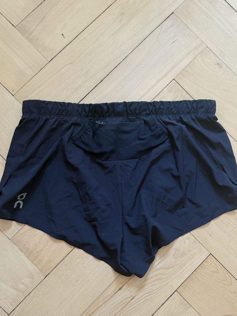 Hosen: On Split Short (L) – Gebraucht aus Bern von Laufsport3000 4