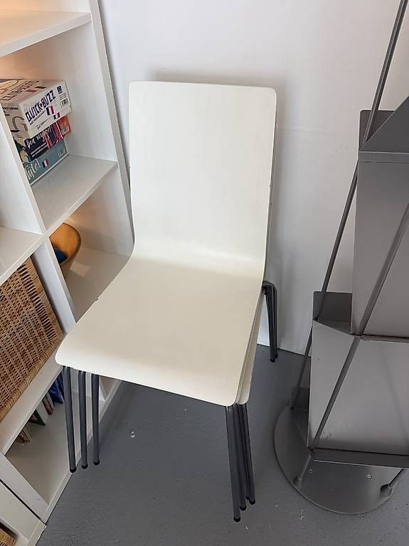 Ikea Sedie: 4 IKEA Gilbert Stühle weiss – Usato da Zürich venduto da rapido06 1