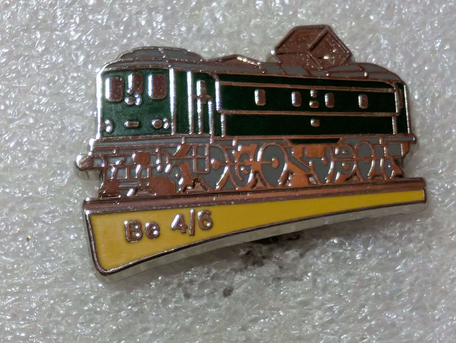 Plaketten & Abzeichen: Ansteckpin 3: Eisenbahn – Gebraucht aus Oppligen von Pin-Fall-Shop