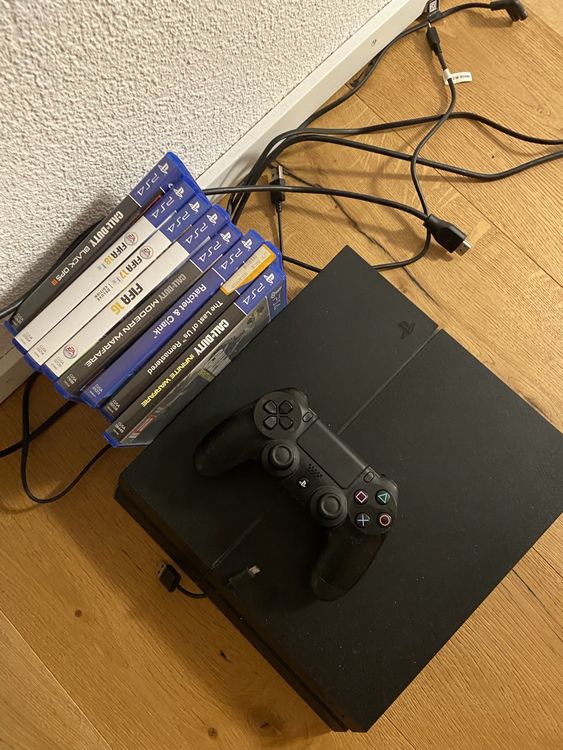 Playstation 4 + Spiele Kaufen auf Ricardo