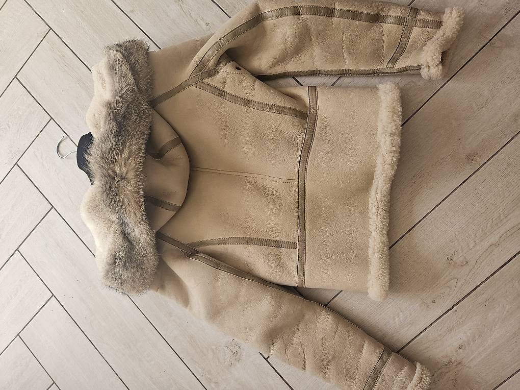 Prada Giacche: PRADA LAMMFELL JACKE 36/38 – Nuovo (secondo la descrizione) da Zürich venduto da Tiziana3 1