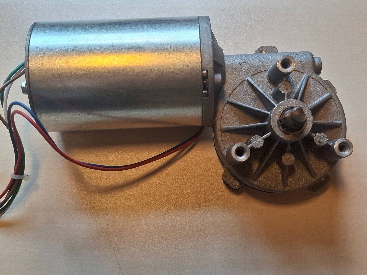 Motori: Getriebemotor 24V – Usato da Melchnau venduto da Fredy027 1