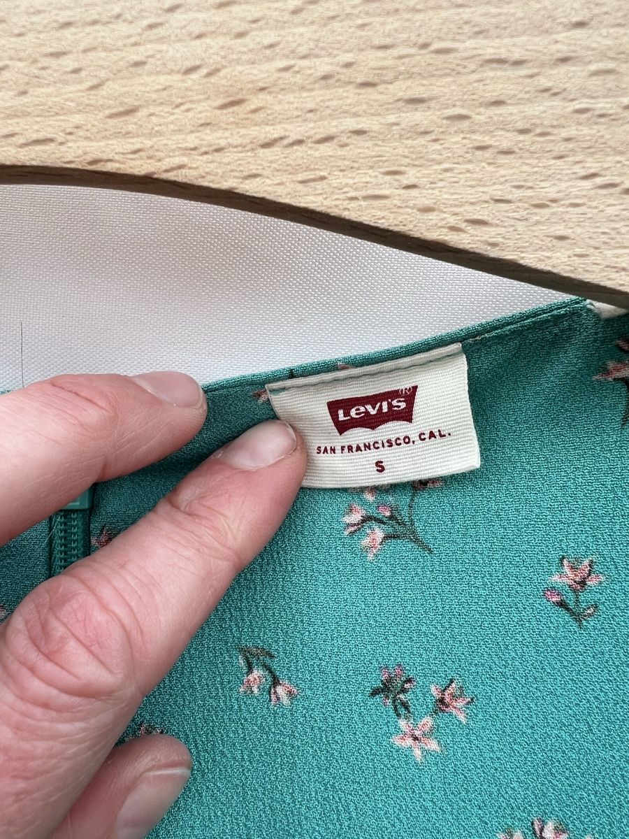 Levi's Vestiti: Damen Kleid von Levis – Usato da Thun venduto da shamu08 2