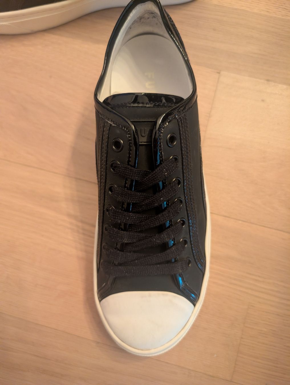 Furla Chaussures femmes: Baskets Furla  – D'occasion à Sion par Diopiz_IX 4