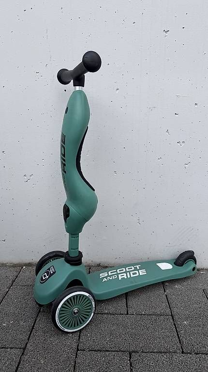Kickboard: Scoot and Ride Scooter Grün – Usato da Neuenkirch venduto da mic_m8px 1