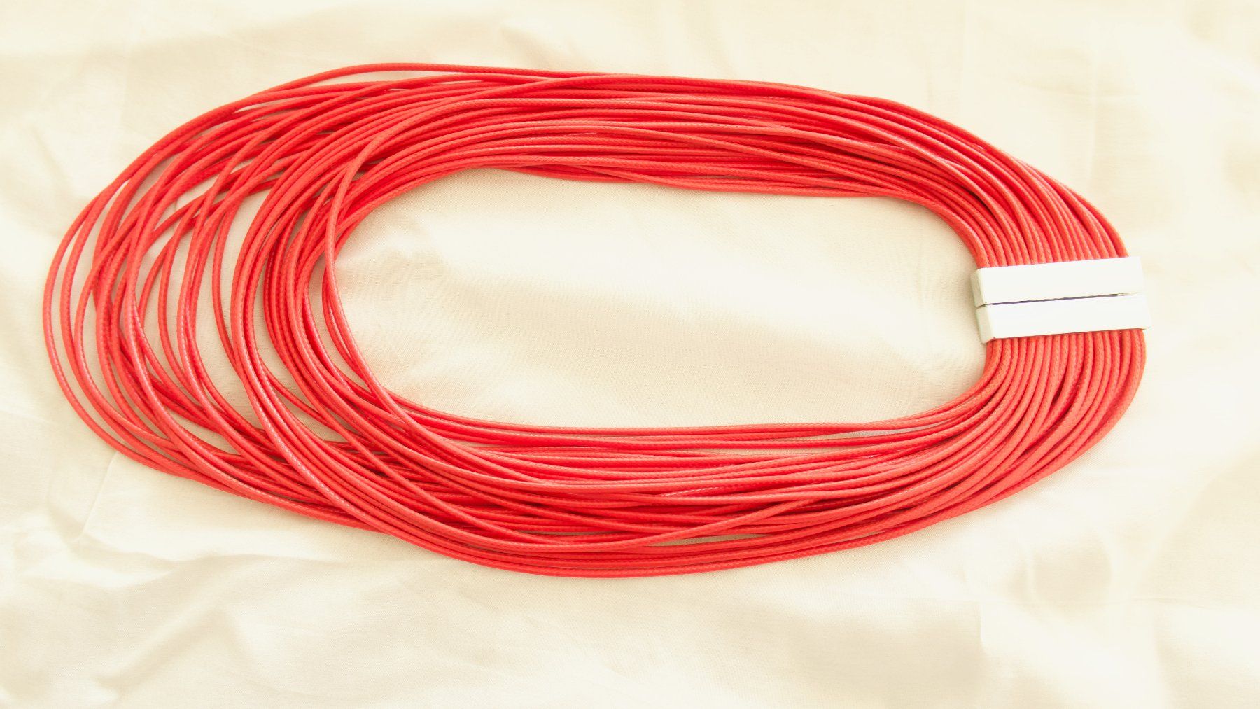 Catenine: Collier – Nuovo (secondo la descrizione) da Genève venduto da LiPhry 1