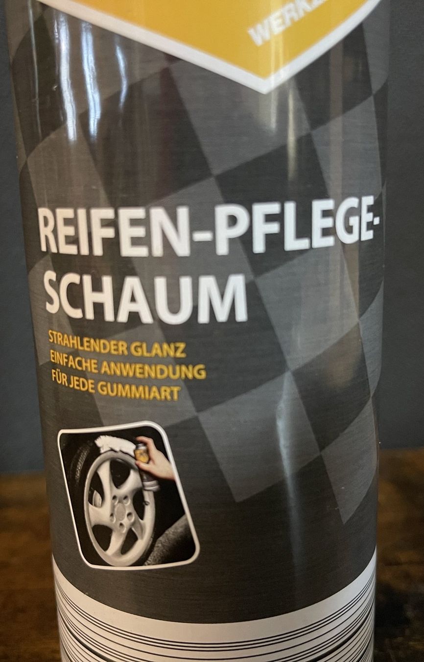 Produits de nettoyage & entretien: Reifenpflege-Schaum – Neuf avec emballage d'origine à Oftringen par Vucki 1