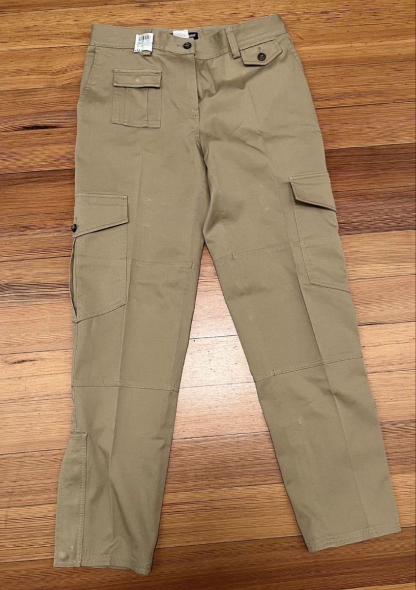 Dolce & Gabbana Pantaloni: Dolce & Gabbana Cargo Hose Beige  – Usato da St.Gallen venduto da Inasp_