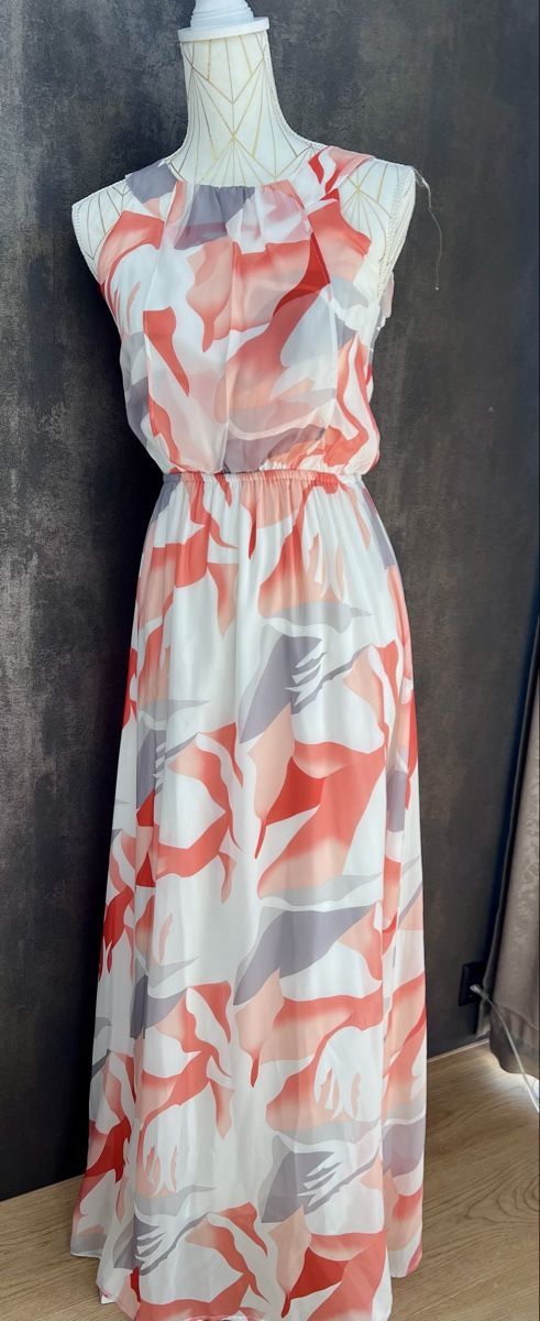 Vestiti: Sommerliches Maxikleid – Usato da Herbligen venduto da nic_q8yn