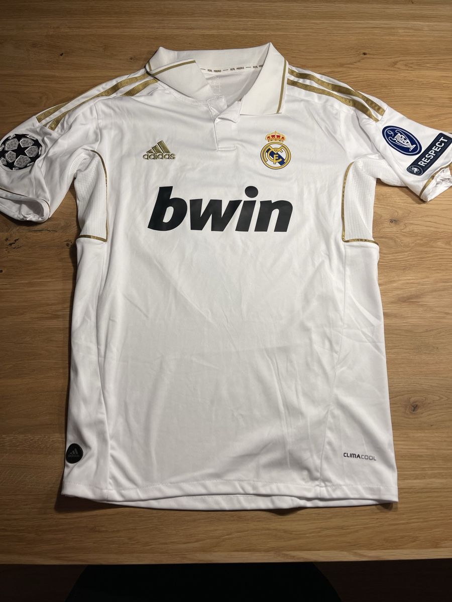 Real Madrid Canottiere & Pantaloni: Real Madrid 2011/12 Heimtrikot – Usato da Ballwil venduto da chieffzz