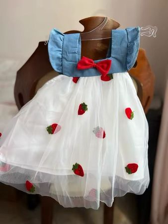 Baby Mädchen Sommer Kirsch-Mesh Kleid – Süßes Strandkleid