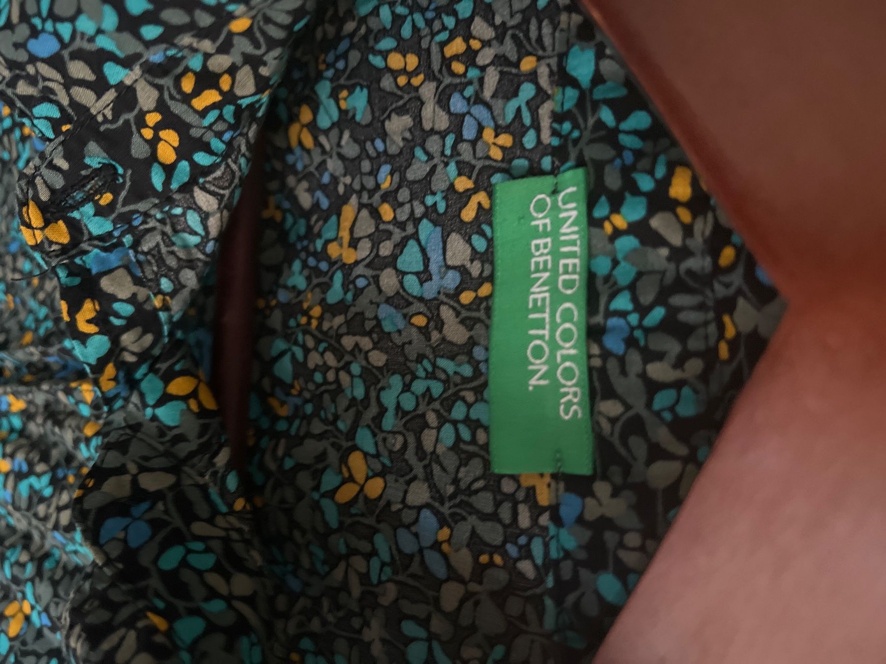 Benetton Camicette: Bluse gemustert Benneton Grösse M – Usato da Dübendorf venduto da Saturnin35 1