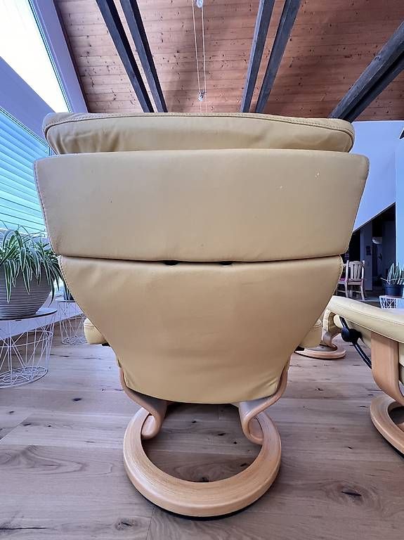 Fauteuils: Original Stressless TV Sessel mit Hocker – D'occasion à Oberglatt ZH par cobra_crew 4