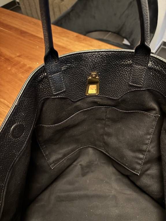 Borse da donna: Grosse Coccinelle Tasche  – Usato da Merlischachen venduto da cameron26 3