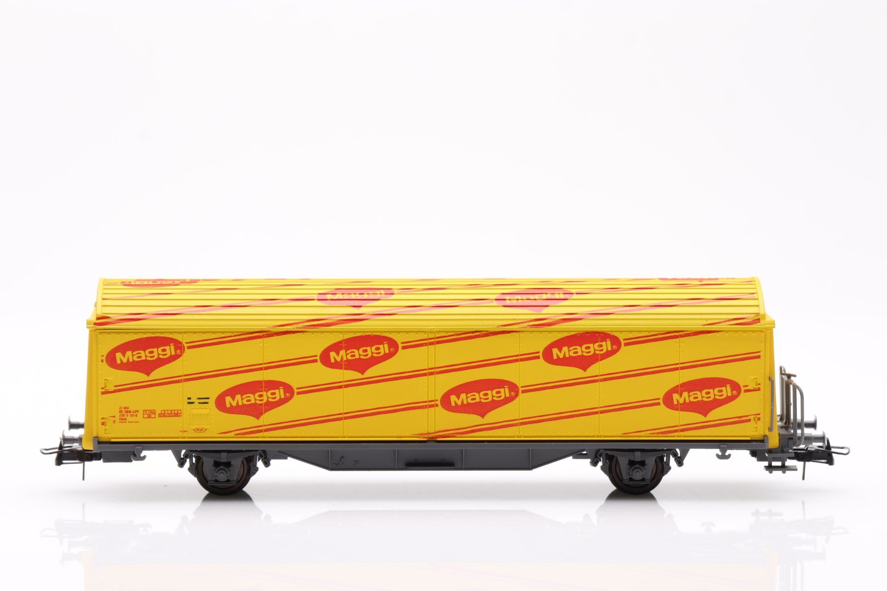 Roco Modelleisenbahnen: Roco SBB MAGGI Schiebewandwagen, H0 – Gebraucht aus Ried (Muotathal) von Modellbahn.swiss 1