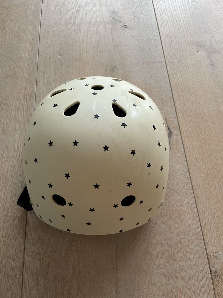 Banwood Caschi: Banwood Kinderhelm Gr. 50-54 – Usato da Hohenrain venduto da Oters 1
