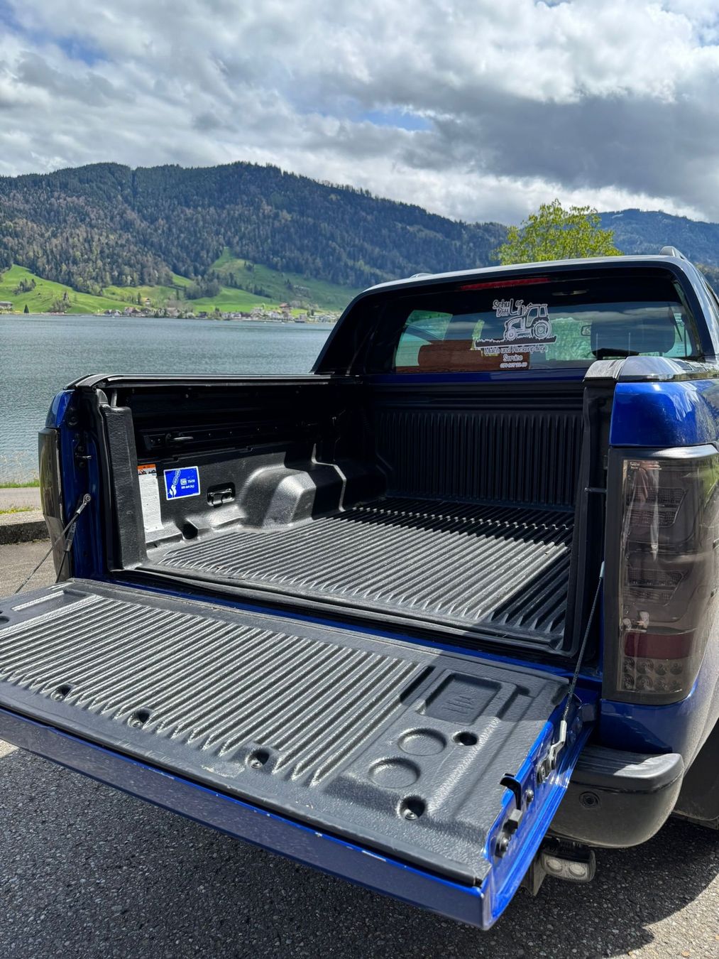 Ford Veicoli commerciali: Ford Ranger 3.2l – Usato da Allenwinden venduto da mat_8dfp 5
