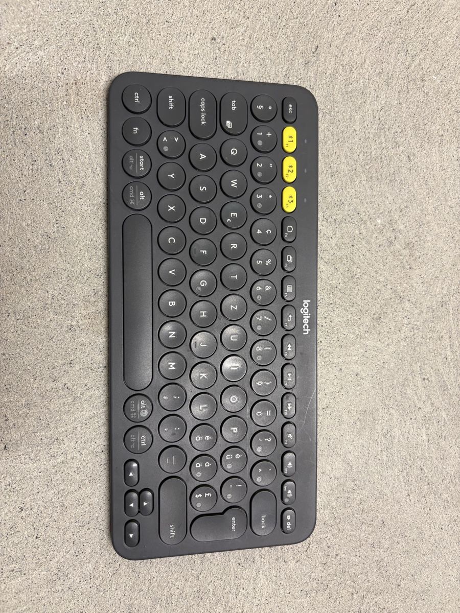 Logitech Tastiere: Logitech Tastatur – Usato da Ostermundigen venduto da qui_7dct