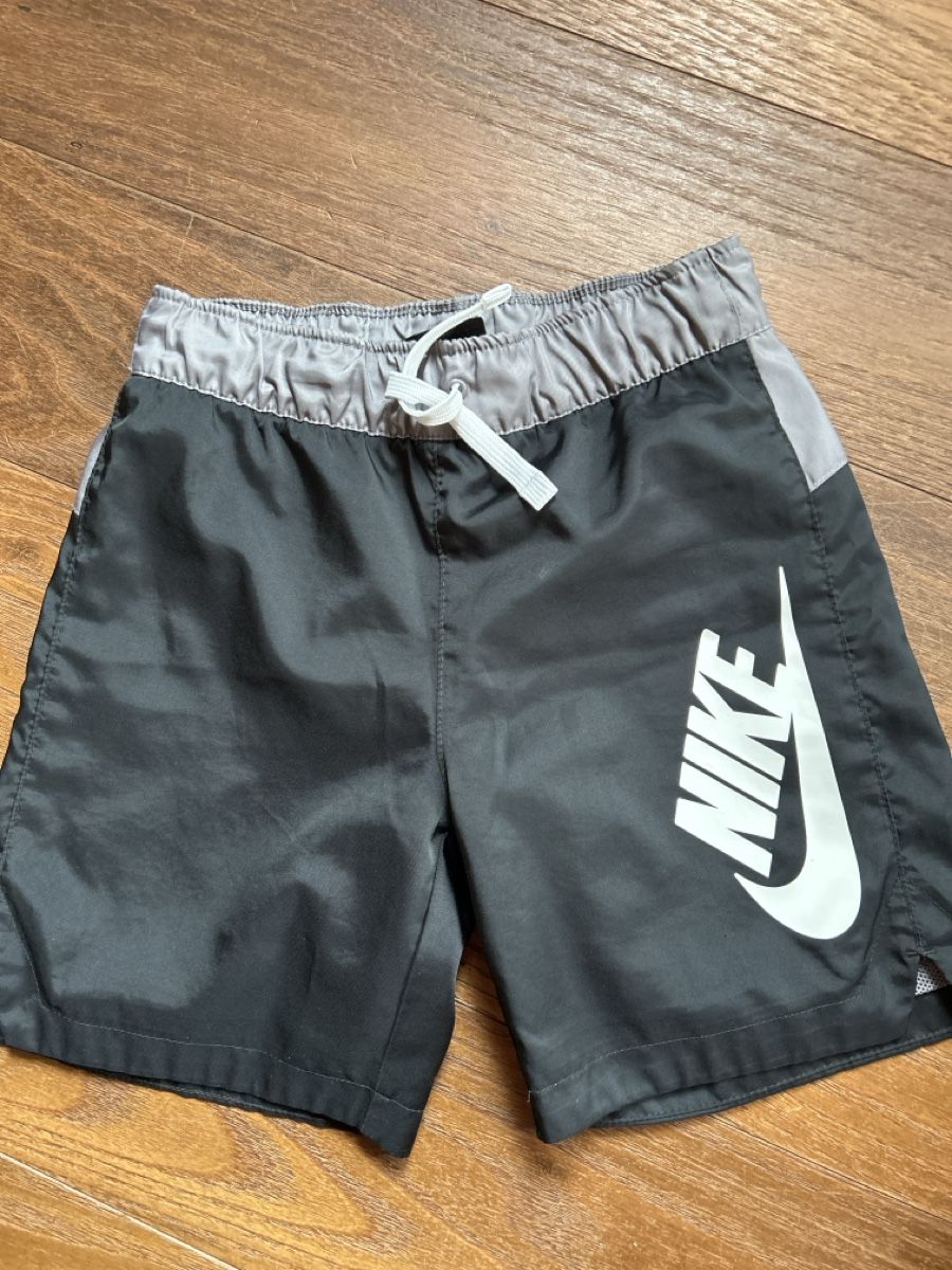Nike Pantaloni: Nike Sporthose 122/128 – Nuovo (secondo la descrizione) da Maloja venduto da liv_5gzx