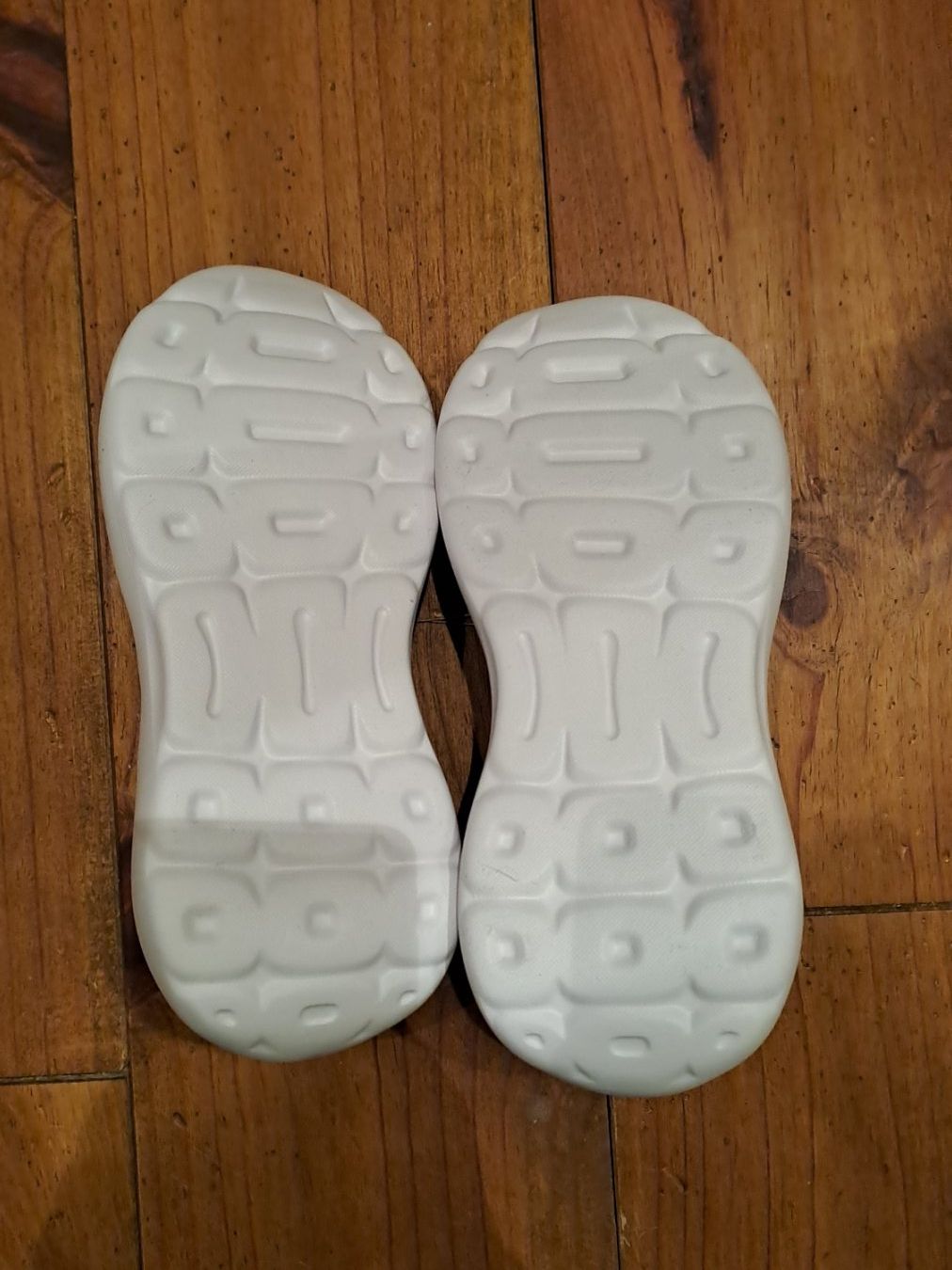 Adidas Scarpe da uomo: Adidas Schuhe Gr.35.5 NEU! – Nuovo e nell'imballaggio originale da Oberrieden venduto da Raja011 6
