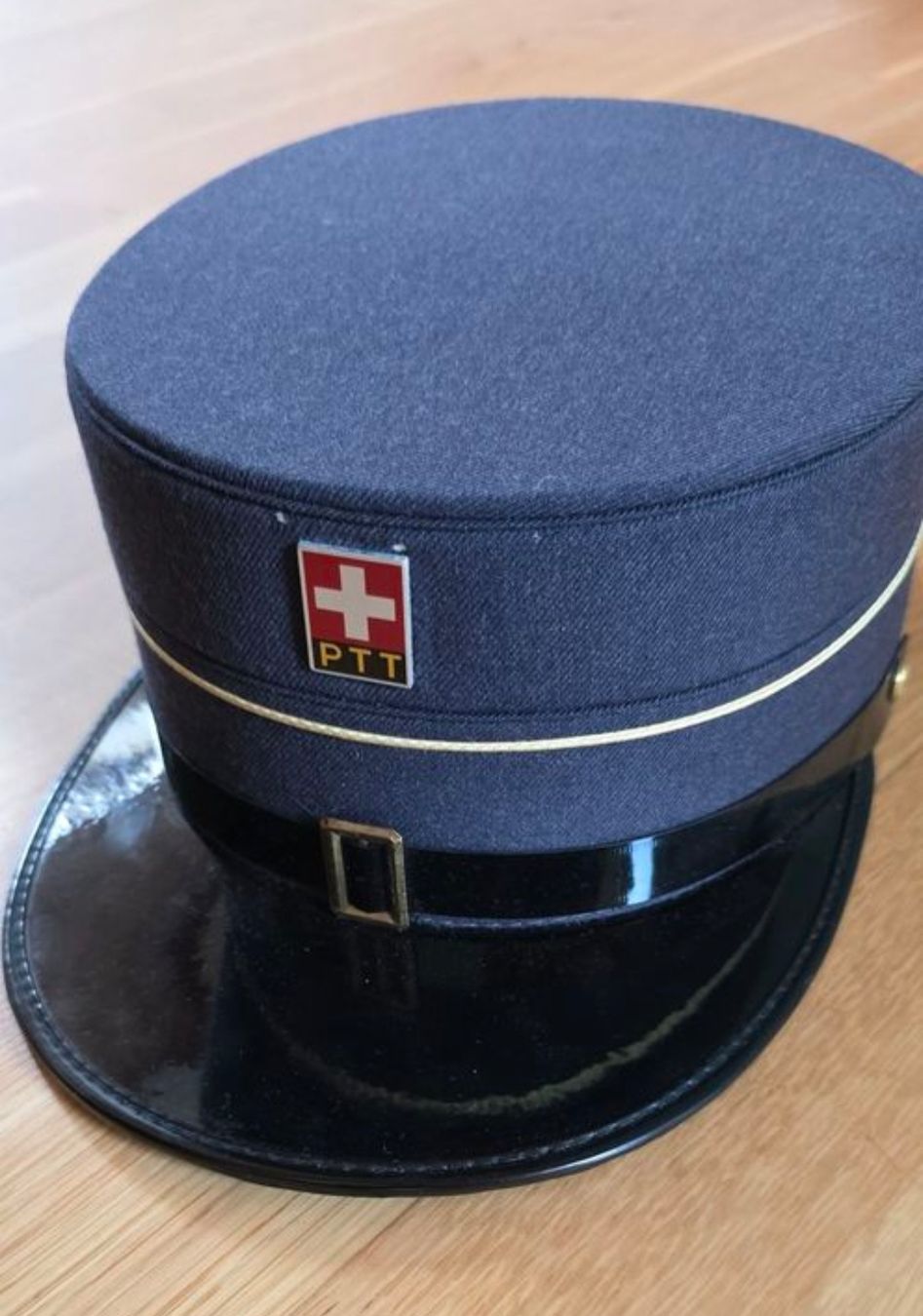 Copricapi, berretti & cappellini: PTT Hut – Usato da Sursee venduto da sop_vxr7