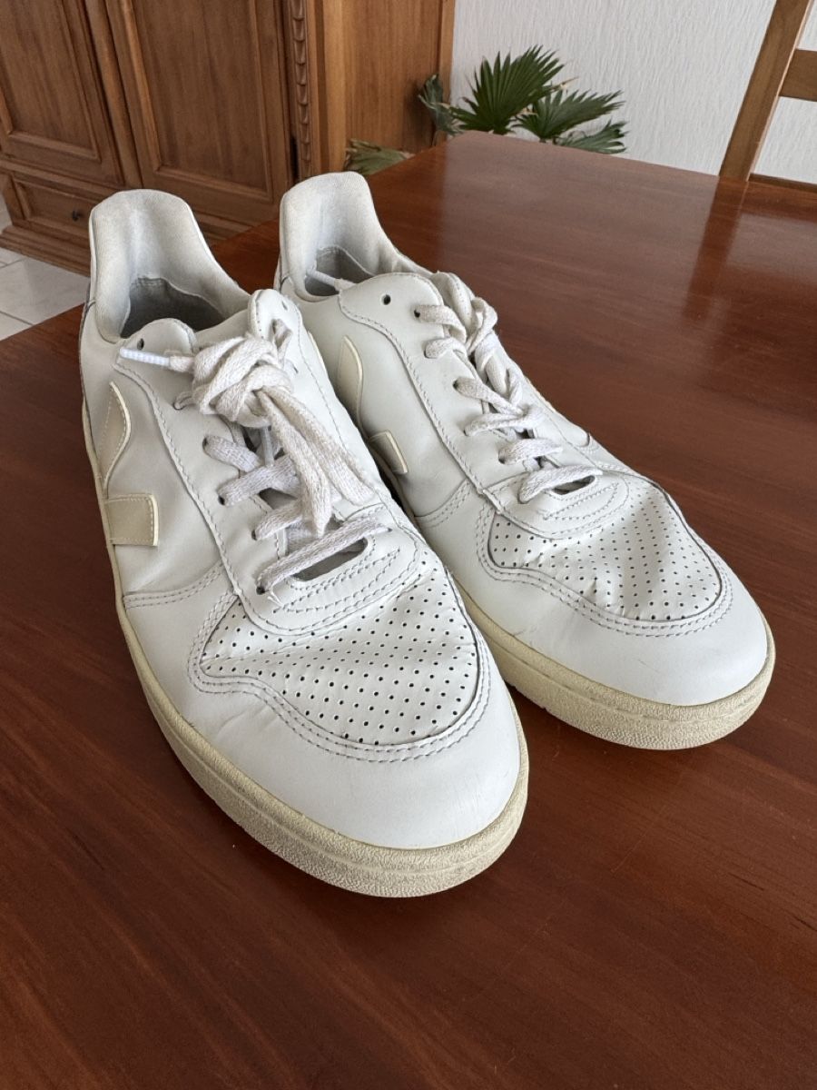 Veja Scarpe da uomo: Veja Sneaker Weiss/beige 43 – Usato da St Gallen venduto da MxxA