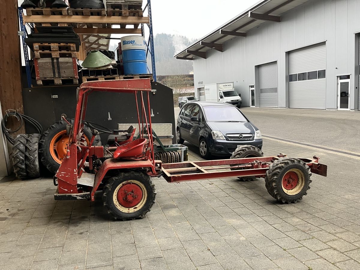 Bucher Trattori: Bucher-Guyer TR 2100 Oldtimer Transporter – Usato da willisau venduto da fiatdriver 1