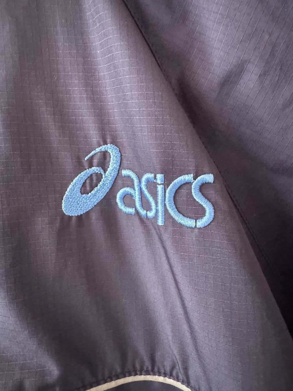 Asics Giacche: Asics training jacket pants MADE IN JAPAN MEN L – Usato da Neuchâtel venduto da _Easy_to_Find_ 2