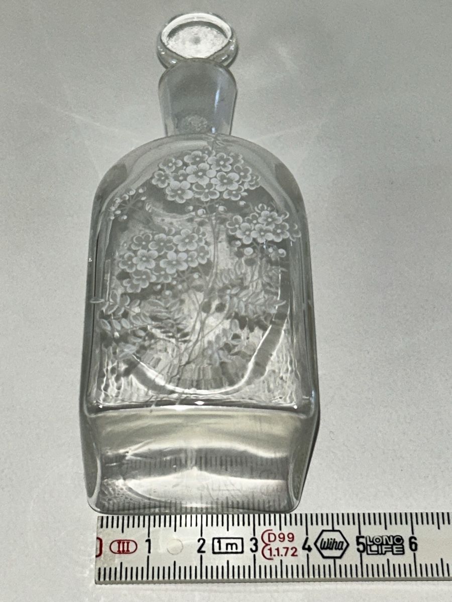 Flacons: Antikes Glasfläschli mit Schneemalerei – Gebraucht aus Düdingen von Reconflo 3