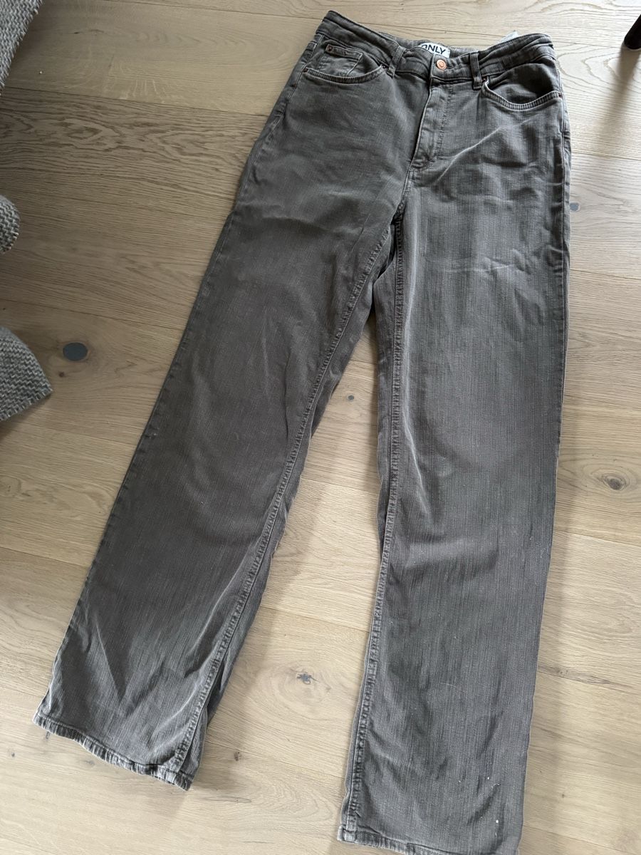 Only Jeans: Neuwertige Jeans von Only – Usato da Hittnau venduto da brittli123