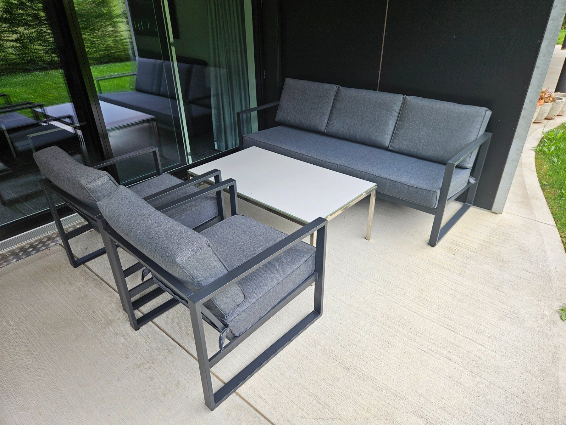 Jysk Tischset: Garten Lounge schwarz – Gebraucht aus Bülach von Sandsturm 1