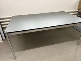 USM HALLER TISCH Kustharz Mittelgrau hell  175x100 cm