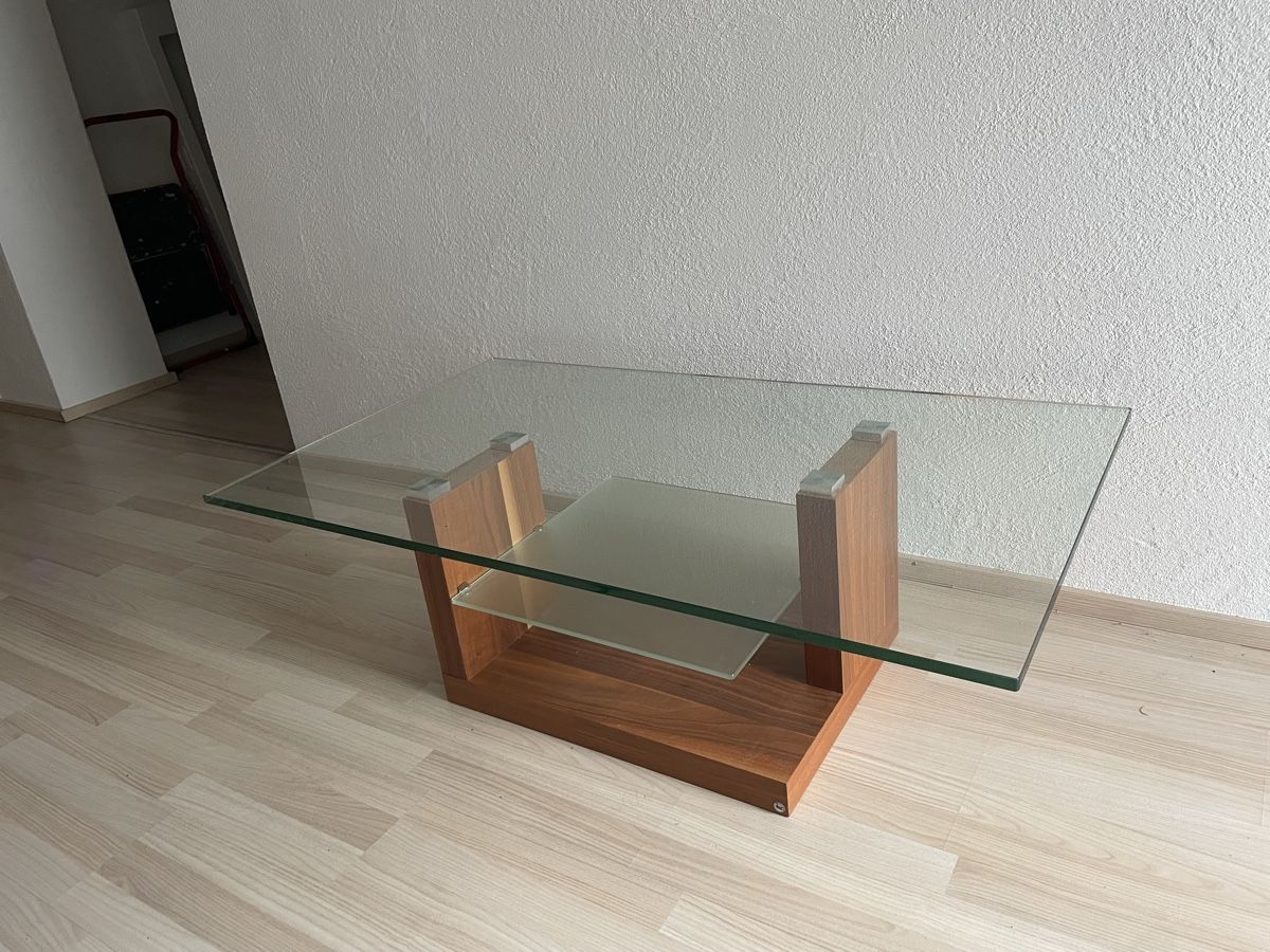Tavoli: Sofatisch aus Holz + Glas – Usato da weinfelden venduto da shaeberlin 1