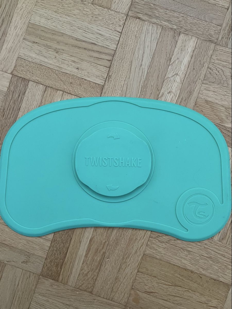 Set di piatti: Twistshake Click-Mat Mini – Usato da Zürich venduto da til_smy2