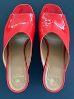 NAVYBOOT Pantoletten mit Keilabsatz in rot-orangem Lack, 39